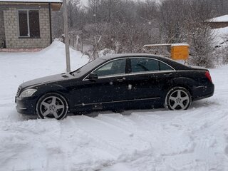 2010 Mercedes-Benz S-Класс 500 V (W221) Рестайлинг, чёрный, 1600000 рублей, вид 1