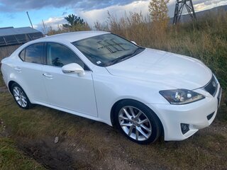 2010 Lexus IS 250 II Рестайлинг 2, белый, 950000 рублей, вид 1