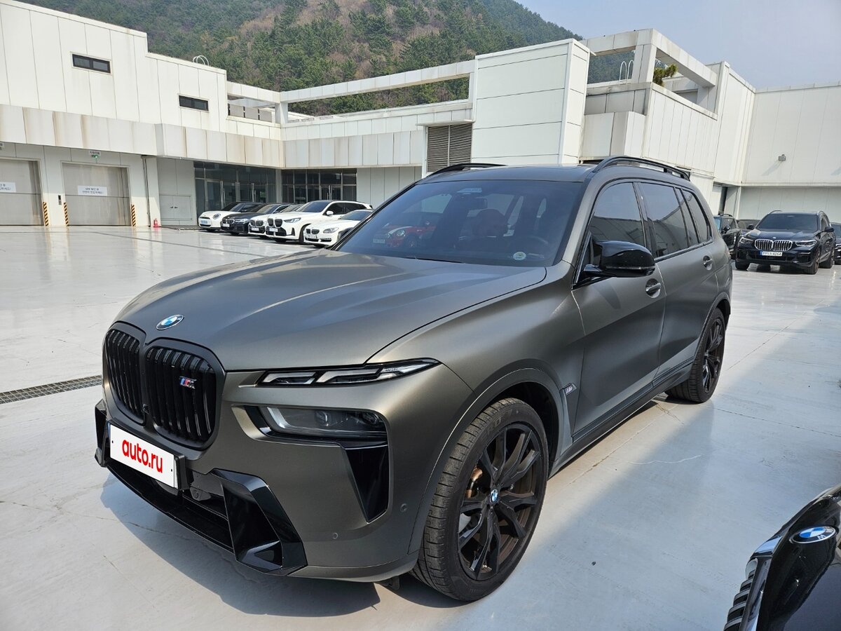 BMW X7 M60i I (G07) Рестайлинг