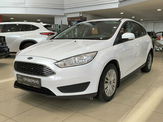 2016 Ford Focus III Рестайлинг, белый, 925000 рублей, вид 1