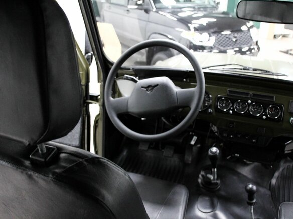 2025 УАЗ Хантер 2924 Euro-2, зелёный - вид 10