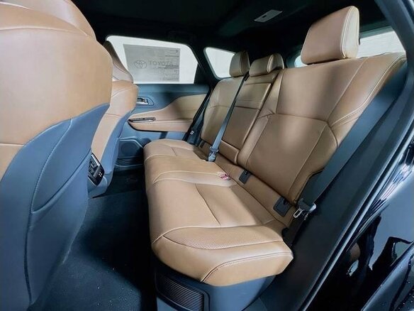 2026 Toyota Crown Estate/Signia Signia XVI (S230), чёрный, 10600000 рублей - вид 13