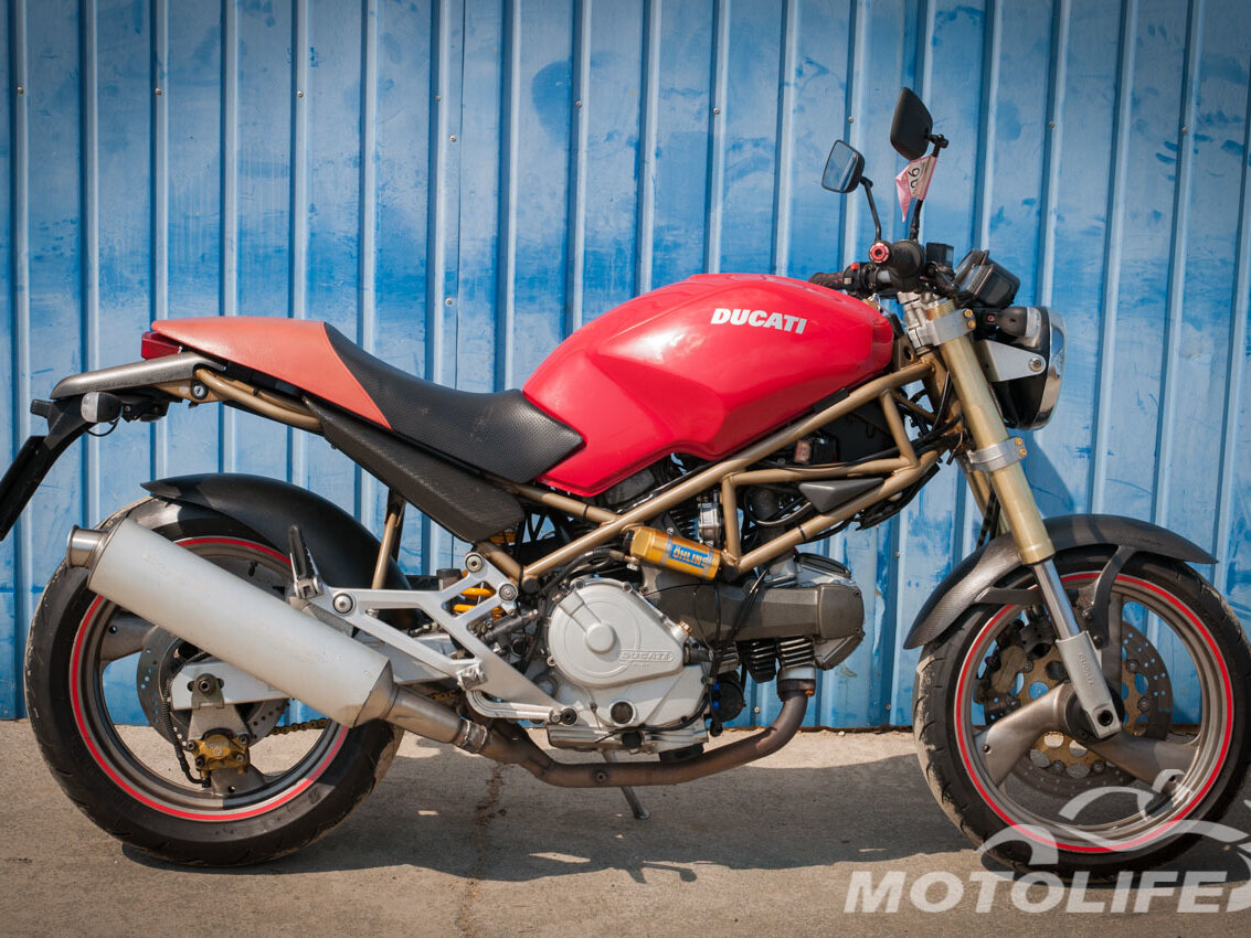Ducati m400