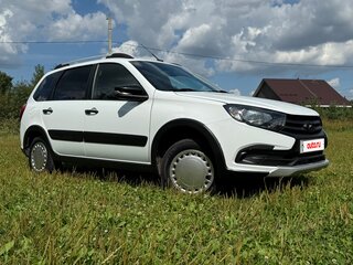 2022 Lada (ВАЗ) Granta Cross Euro-2 I Рестайлинг, белый, 650000 рублей, вид 1