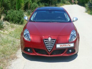 2010 Alfa Romeo Giulietta III, красный, 1250000 рублей, вид 1