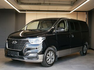 2018 Hyundai H-1 II Рестайлинг 2, чёрный, 2429000 рублей, вид 1