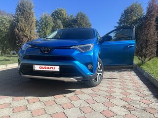 2017 Toyota RAV4 IV (XA40) Рестайлинг, синий, 2200000 рублей, вид 1