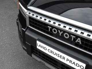 2025 Toyota Land Cruiser Prado 250 Series, чёрный, 12890000 рублей, вид 4