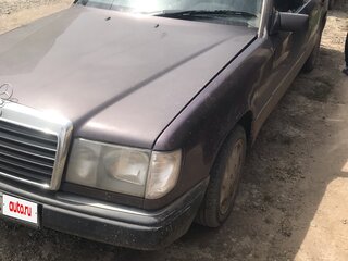 1988 Mercedes-Benz W124 260, фиолетовый, 250000 рублей, вид 1