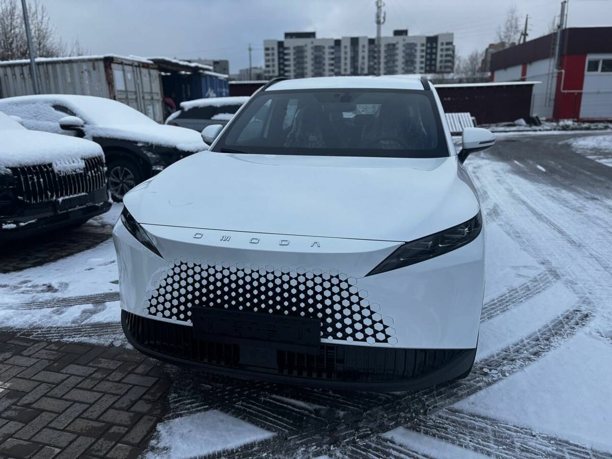 Omoda C7