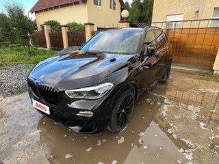2020 BMW X5 40i IV (G05/G18), чёрный, 6350000 рублей, вид 1