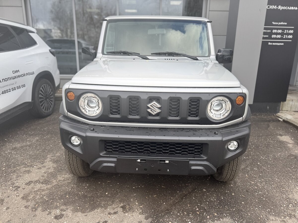 Suzuki Jimny IV