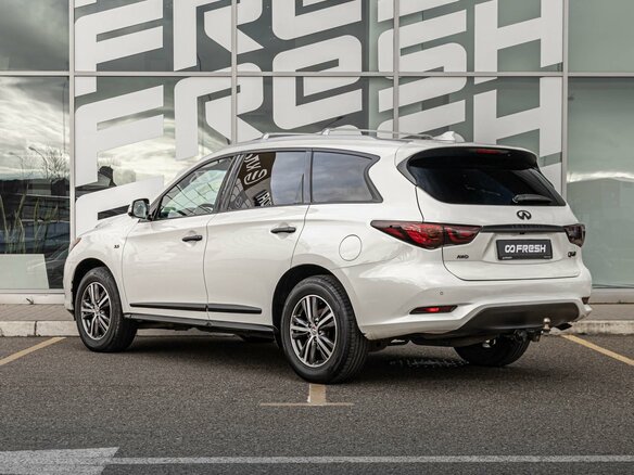 2019 Infiniti QX60 I Рестайлинг, белый, 2520000 рублей - вид 1