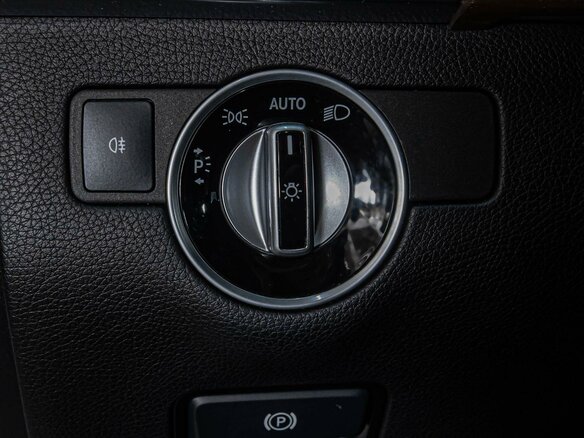 2015 Mercedes-Benz GLE 400 I (W166), белый, 4829000 рублей - вид 17