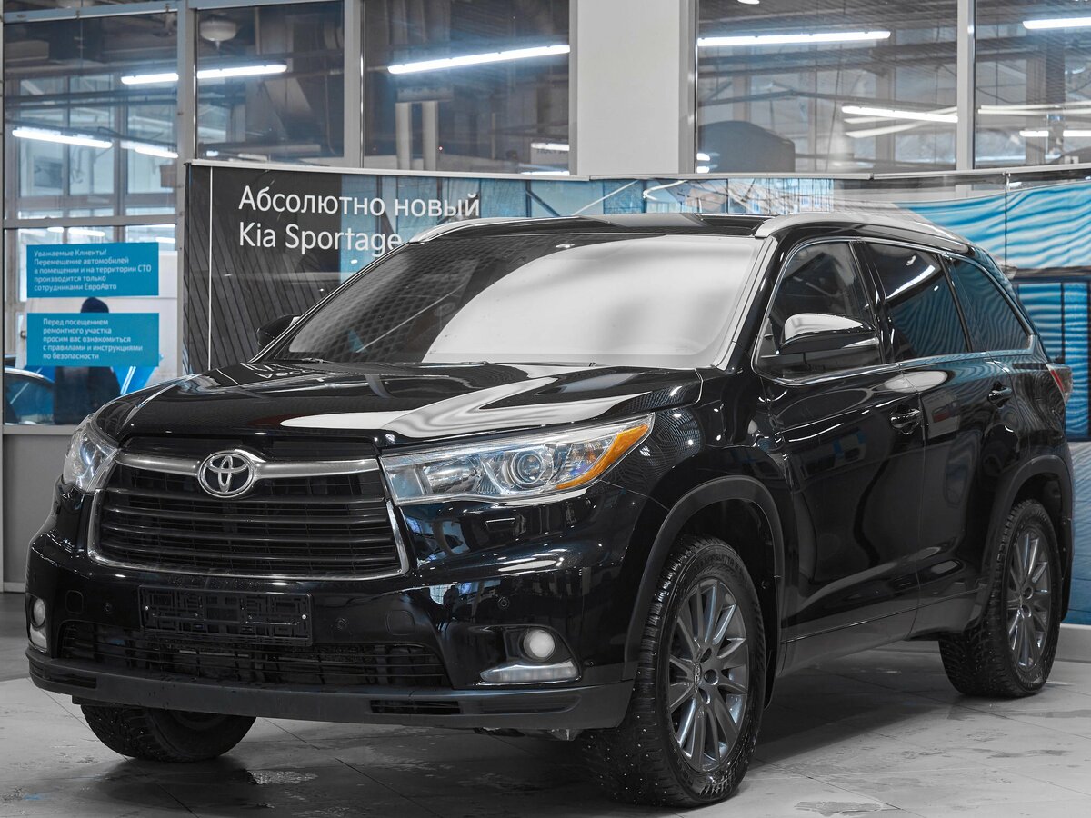 Toyota Highlander III (U50)