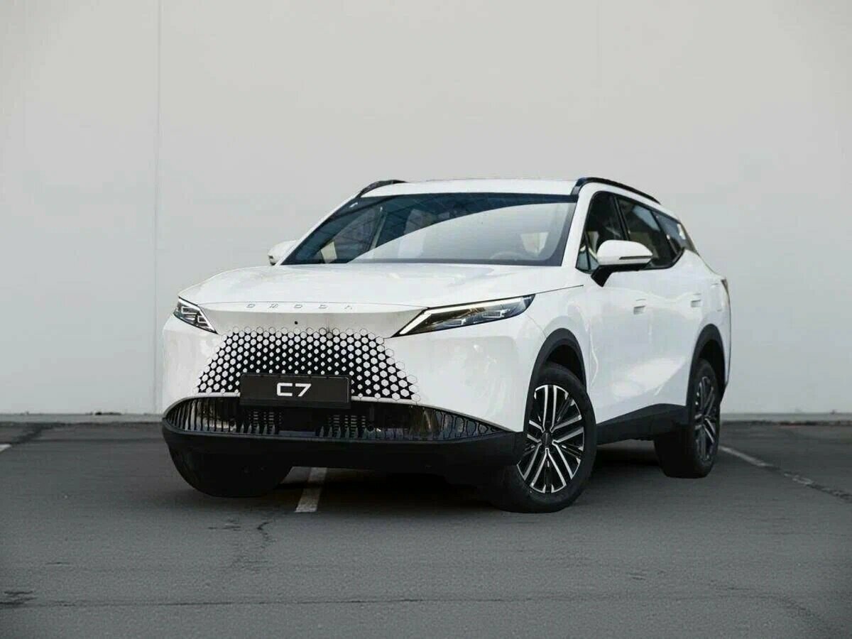 Omoda C7