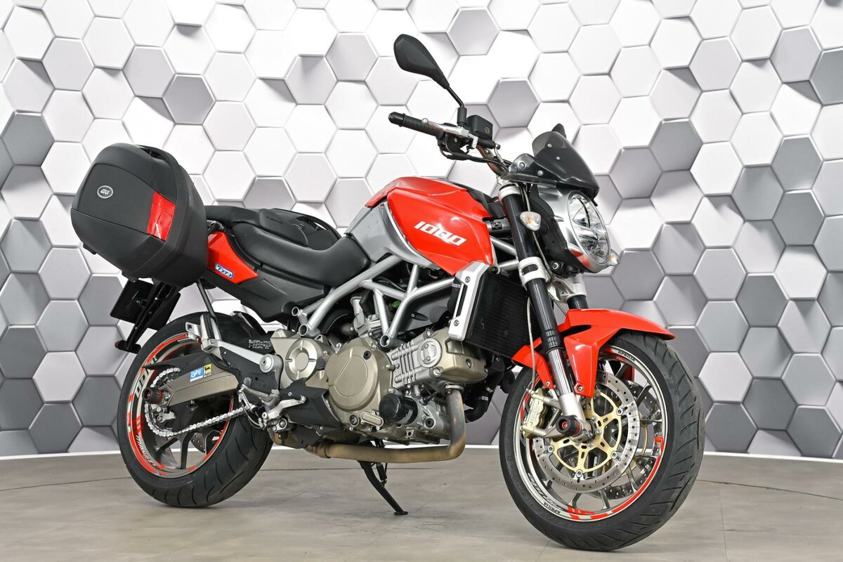 Aprilia Mana 850