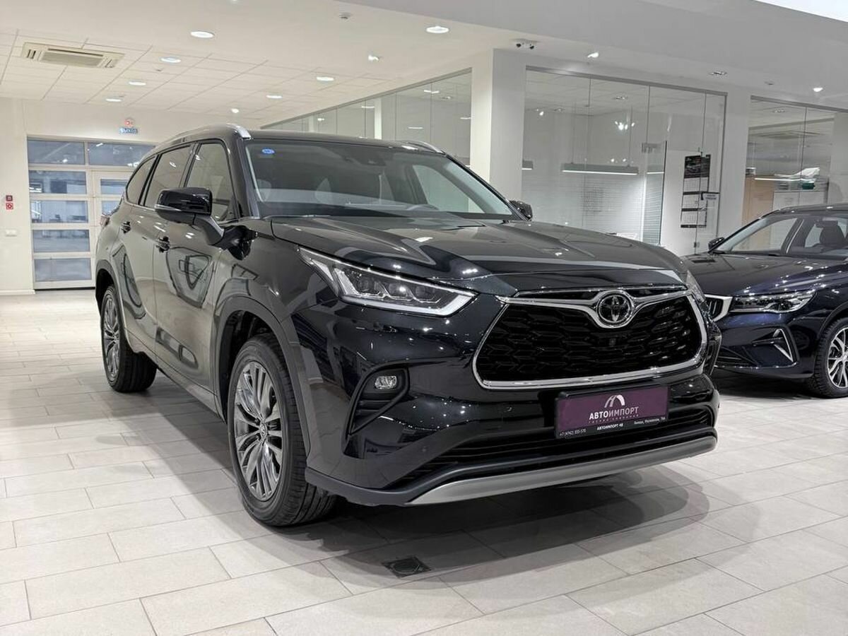 Toyota Highlander IV (XU70)