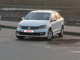 2019 Volkswagen Polo V Рестайлинг, белый, 610000 рублей, вид 1