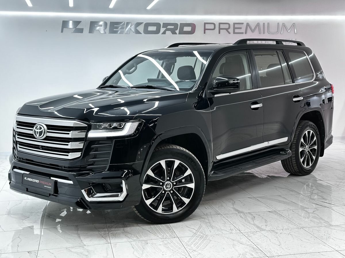 Toyota Land Cruiser 200 Series Рестайлинг 1