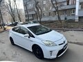 2012 Toyota Prius III Рестайлинг (XW30), белый, 920000 рублей - вид 3