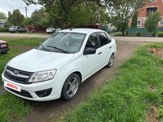 2018 Lada (ВАЗ) Granta I Рестайлинг, белый, 400000 рублей, вид 1