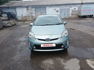 2015 Toyota Prius III Рестайлинг (XW30), зелёный, 1300000 рублей, вид 1