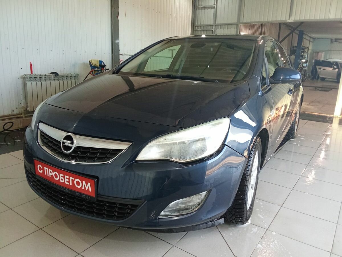 Opel Astra J