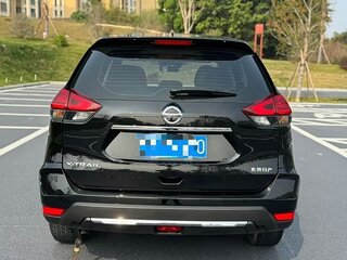 2023 Nissan X-Trail III Рестайлинг, чёрный, 1990000 рублей, вид 5