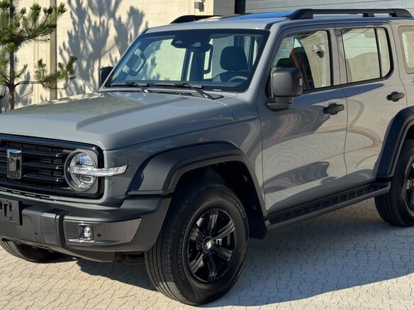 2026 Tank 300 I Рестайлинг, серый, 4390004 рублей - вид 2