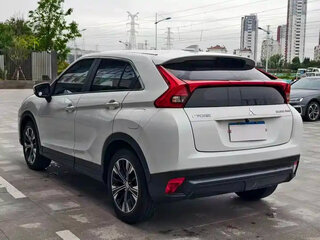 2018 Mitsubishi Eclipse Cross I, белый, 1243000 рублей, вид 4