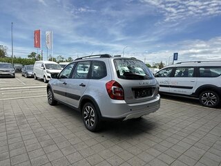 2026 Lada (ВАЗ) Granta Cross I Рестайлинг, серебристый, 1441000 рублей, вид 4