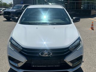 2026 Lada (ВАЗ) Vesta I Рестайлинг (NG), белый, 1581000 рублей, вид 3