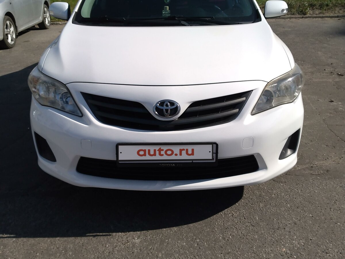 Купить б/у Toyota Corolla X (E140, E150) Рестайлинг 1.3 MT (101 л.с ...