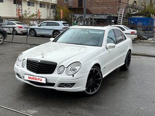 2002 Mercedes-Benz E-Класс 500 III (W211, S211), белый, 1250000 рублей, вид 1