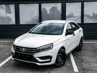 2026 Lada (ВАЗ) Vesta I Рестайлинг (NG), белый, 2014000 рублей, вид 1