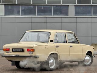 1979 Lada (ВАЗ) 21011, бежевый, 699000 рублей, вид 3
