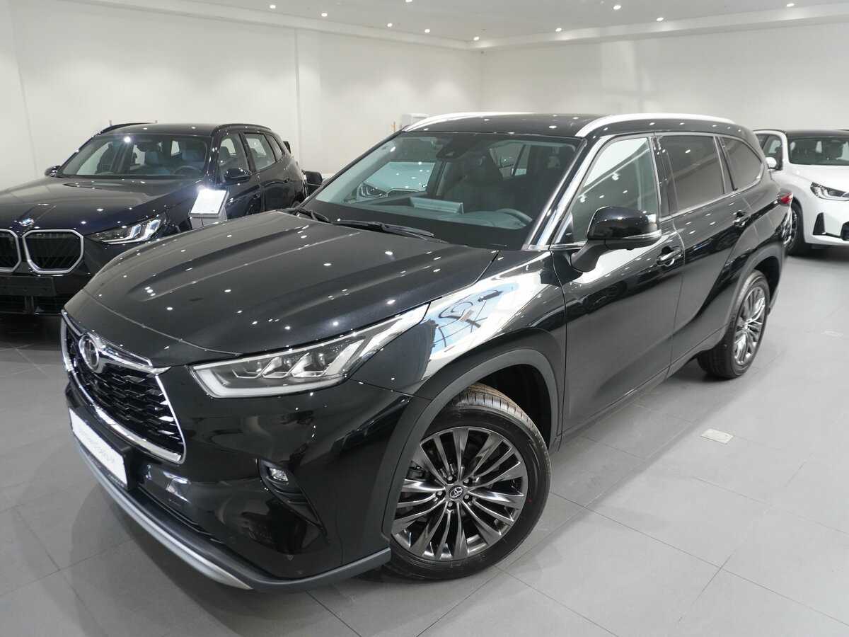 Toyota Highlander IV (XU70)