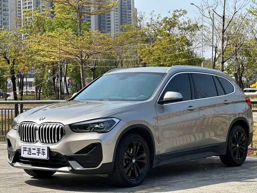BMW X1 Long 20Li sDrive II (F48) Рестайлинг