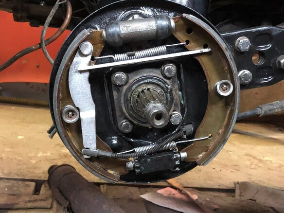 1981 Porsche 924 5-speed, красный, 1750000 рублей - вид 31