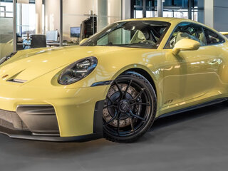 2026 Porsche 911 GT3 Touring Package 992 Рестайлинг, жёлтый, 29900000 рублей, вид 1