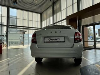 2025 Lada (ВАЗ) Granta I Рестайлинг, белый, 966000 рублей, вид 3