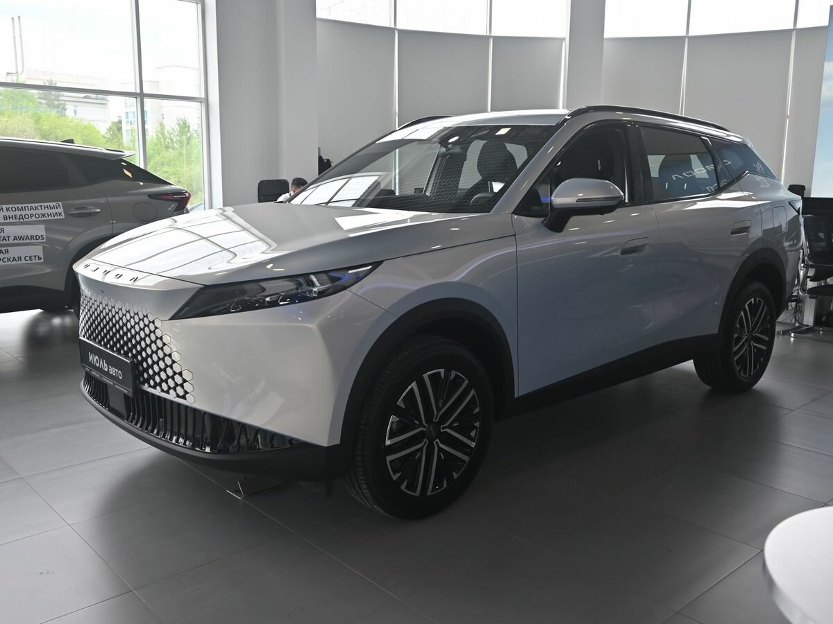 Omoda C7
