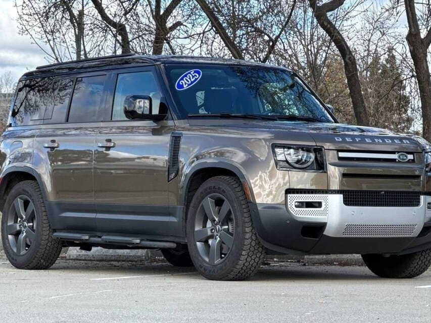 Land Rover Defender II