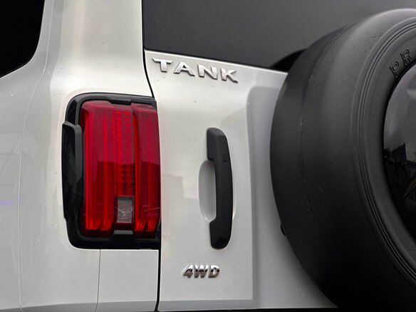 2023 Tank 300 I, белый, 3550000 рублей - вид 15