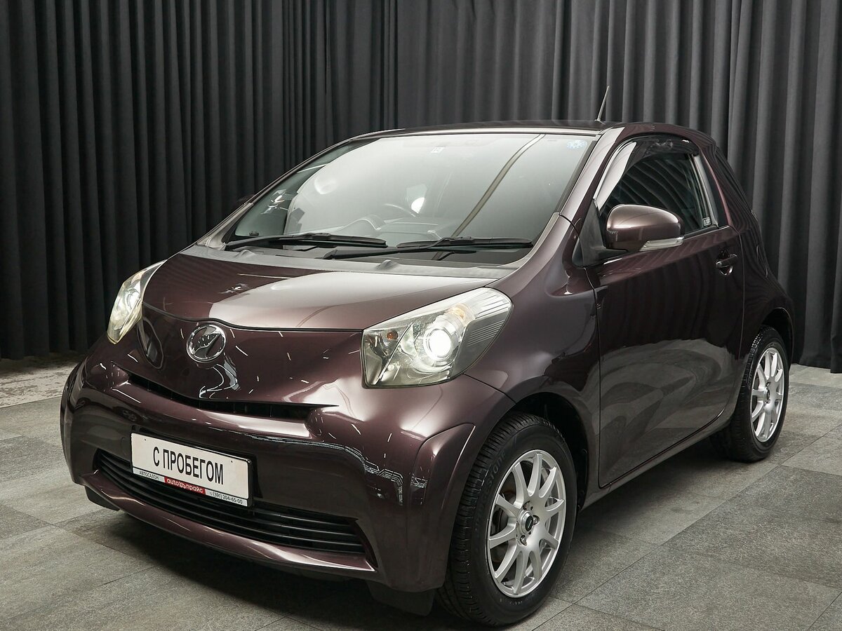 Toyota iQ