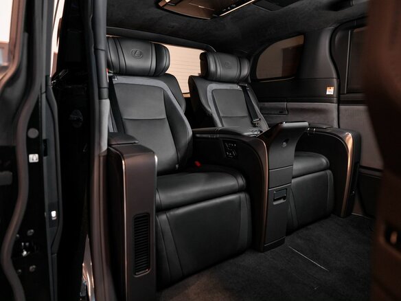 2025 Lexus LM 350h II, чёрный, 18790000 рублей - вид 24