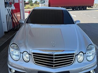 2003 Mercedes-Benz E-Класс 500 III (W211, S211), серебристый, 1250000 рублей, вид 1