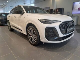2026 Audi Q5 40 TFSI III (GU), белый, 6800000 рублей, вид 3