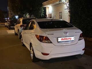 2013 Hyundai Solaris I, белый, 460000 рублей, вид 5